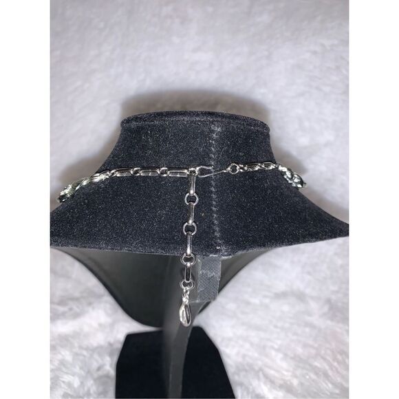 Vintage CORO Silver Hing Collar Necklace Signed 17” - Picture 10 of 16